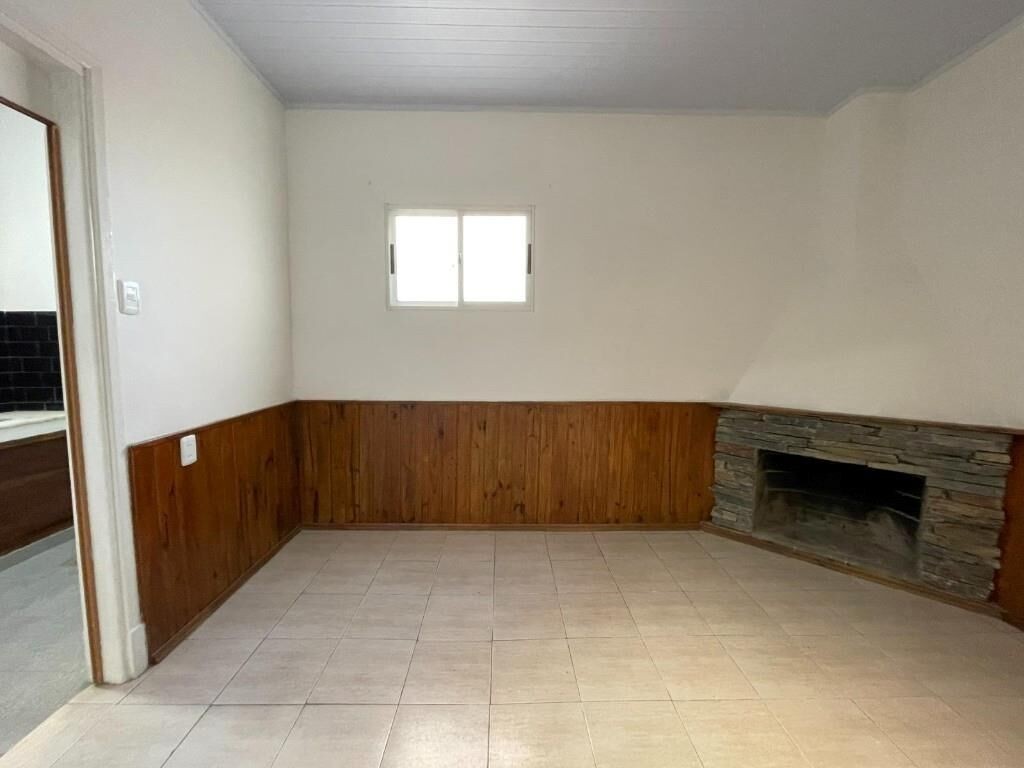 1 dormitorio tipo casita en Pocitos | Estufa a leña y parrillero, Sin GC · Foto 5