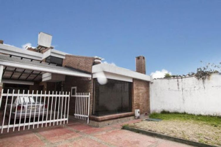 Casa de 4 alcobas en venta en Alhambra, Bogotá, 360 m² · foto 5 de 18