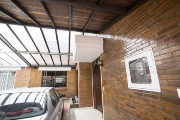Casa de 4 alcobas en venta en Alhambra, Bogotá, 360 m² · foto 7 de 18