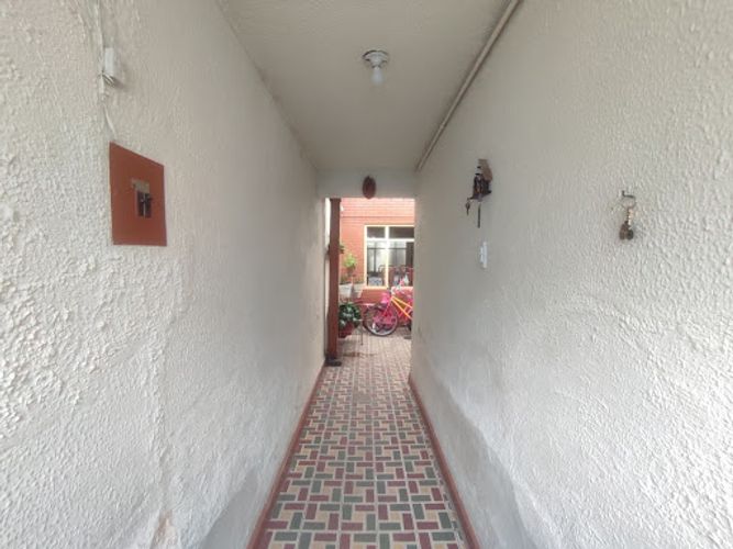 Casa de 3 alcobas en venta en Las Ferias, Bogotá, 134 m² · foto 8 de 9