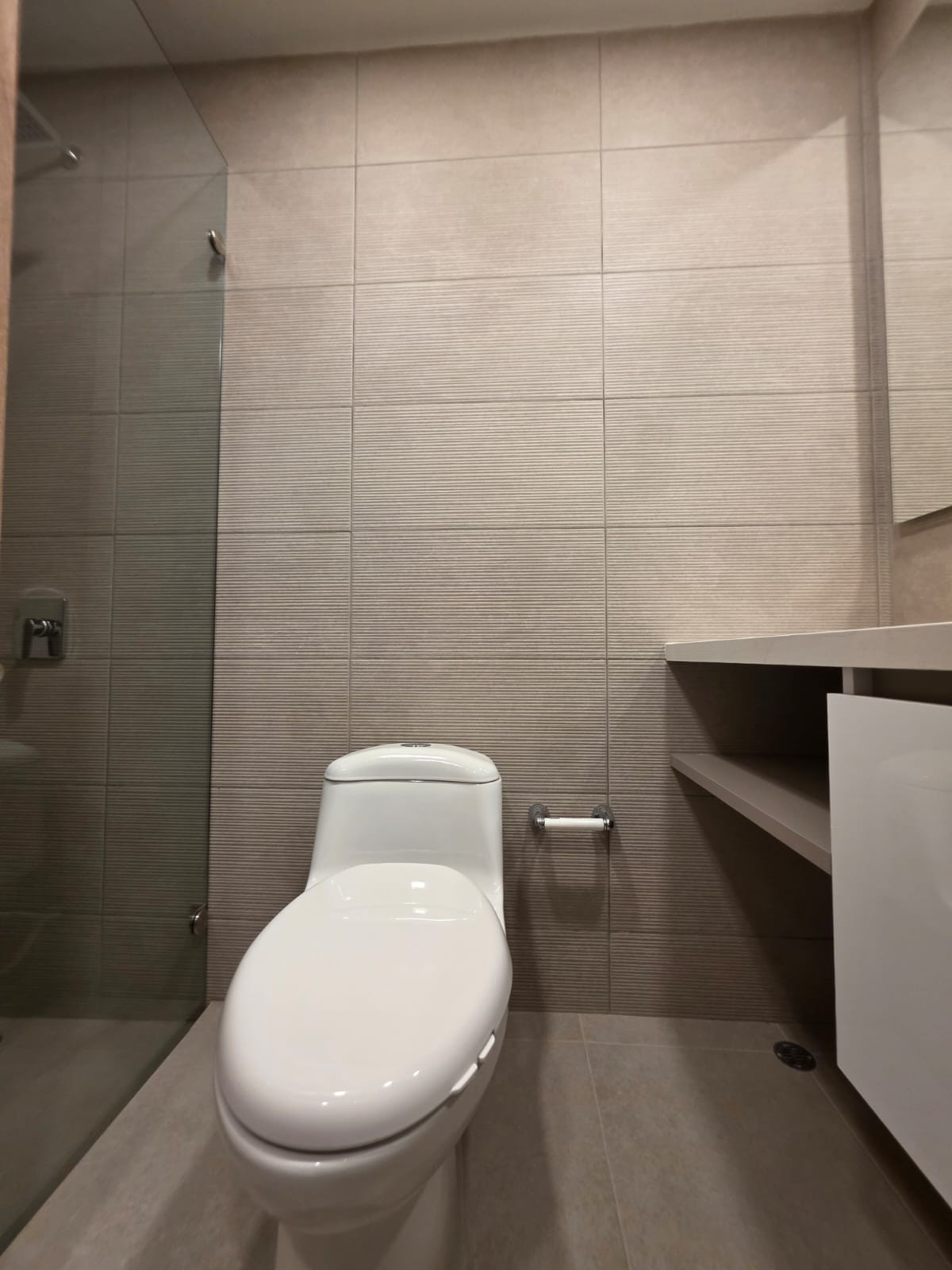 Apartamento en venta en Ciudad Salitre, Bogotá · foto 13 de 24