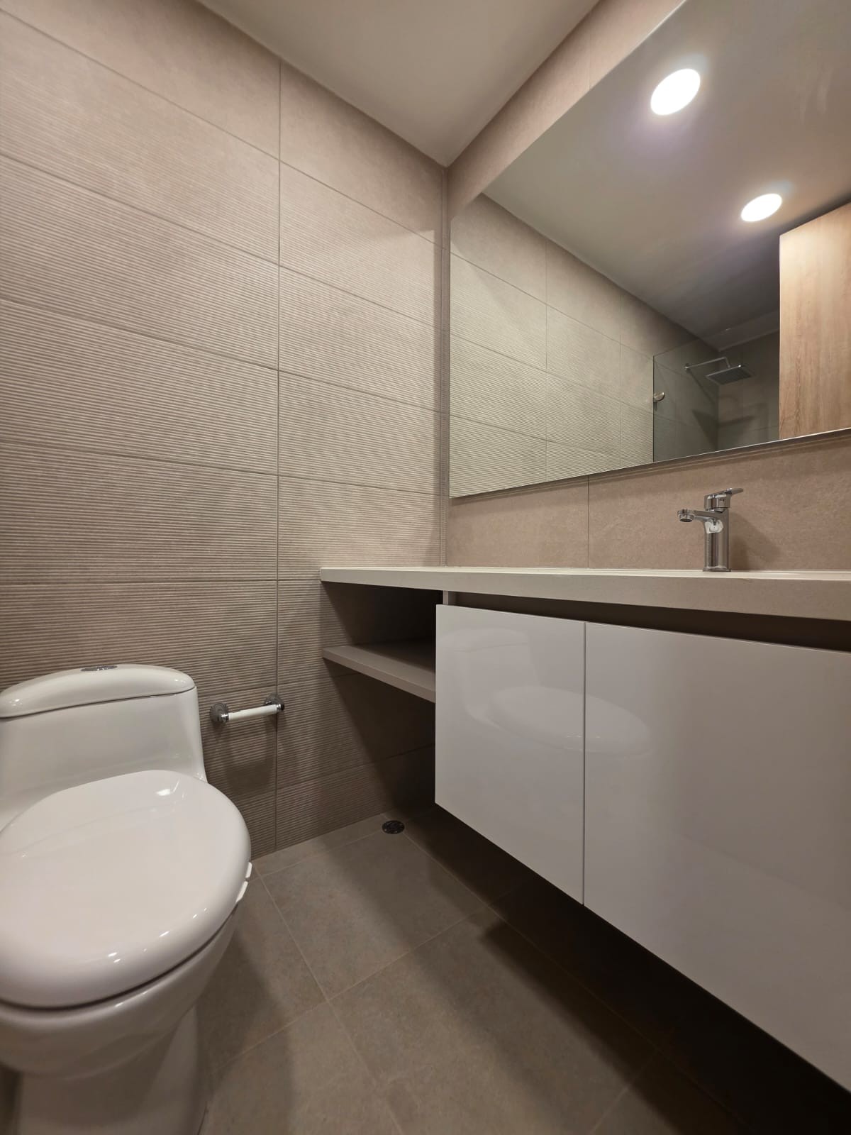 Apartamento en venta en Ciudad Salitre, Bogotá · foto 14 de 24