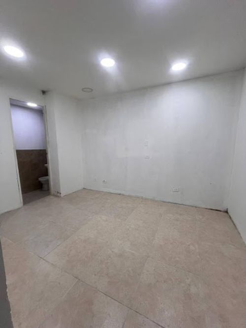 Local en arriendo en Manchester, Bello, 500 m² · foto 12 de 24