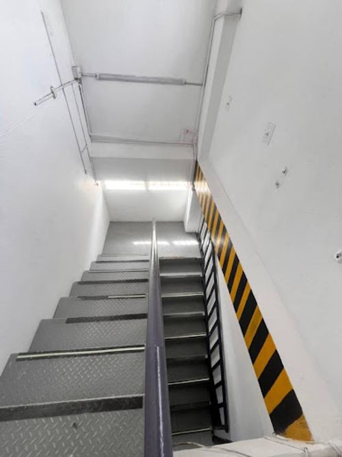 Local en arriendo en Manchester, Bello, 500 m² · foto 21 de 24
