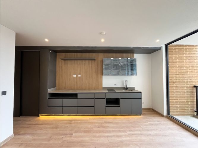 Apartaestudio en venta en Chico Norte, Bogotá, 31 m² · foto 5 de 16
