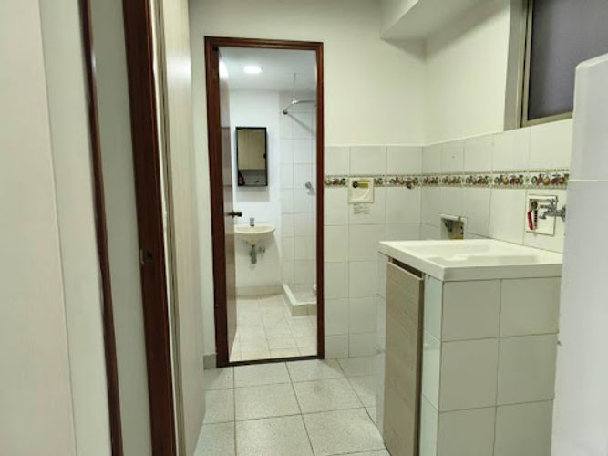 Apartamento de 3 alcobas en arriendo en San Fernando, Medellín, 121 m² · foto 7 de 22