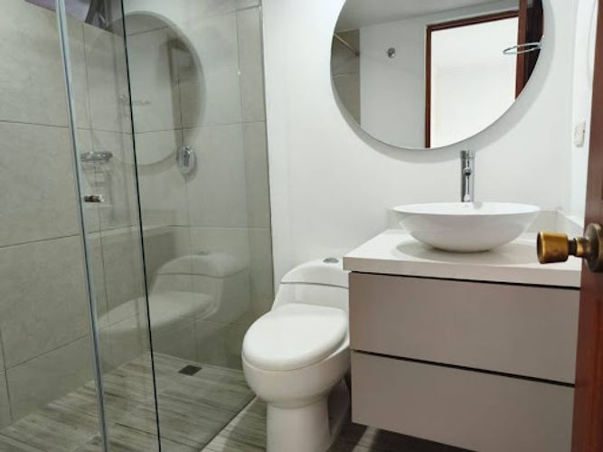 Apartamento de 3 alcobas en arriendo en San Fernando, Medellín, 121 m² · foto 12 de 22