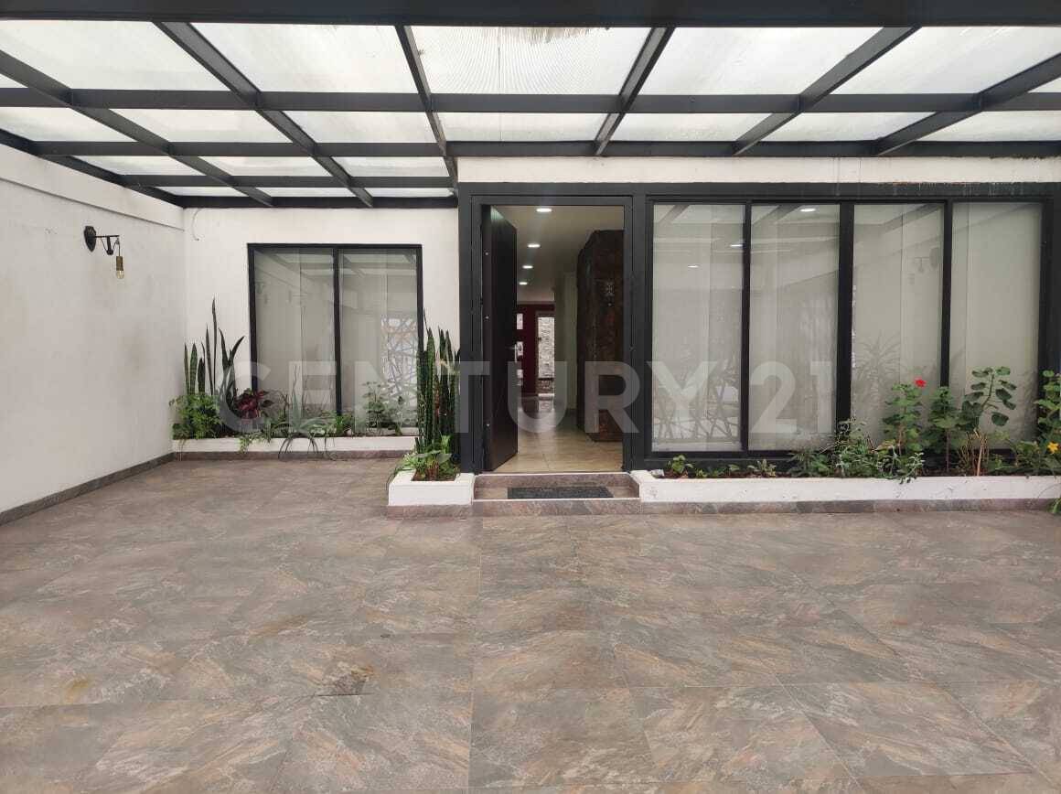 Casa en venta en Modelia, Bogotá · foto 2 de 21