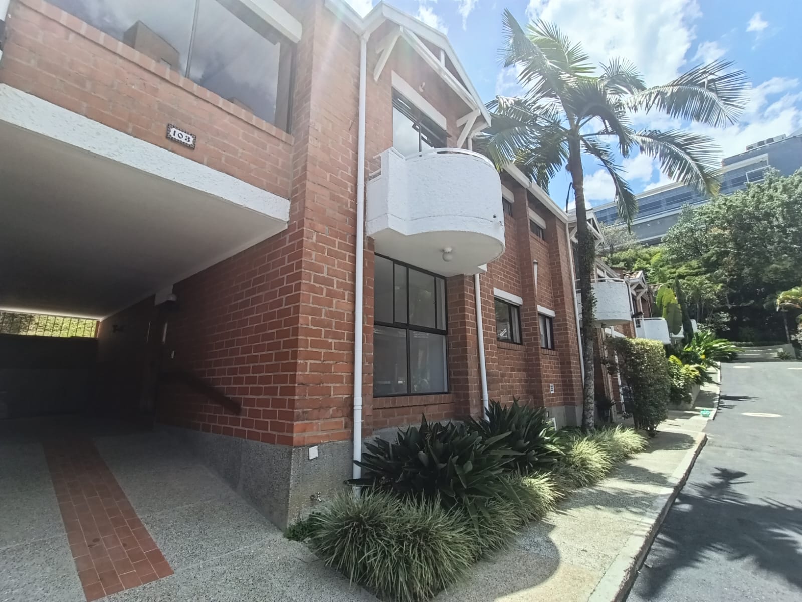 Casa en Arriendo en El Poblado, Medellín