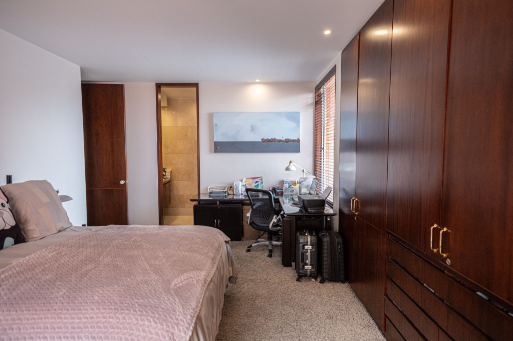 Apartamento en venta en El Refugio, Bogotá · foto 13 de 24