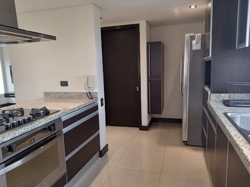 Apartamento en venta en El Contador, Bogotá · foto 14 de 24
