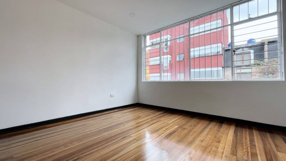 Apartamento en venta en La Macarena, Bogotá · foto 5 de 24
