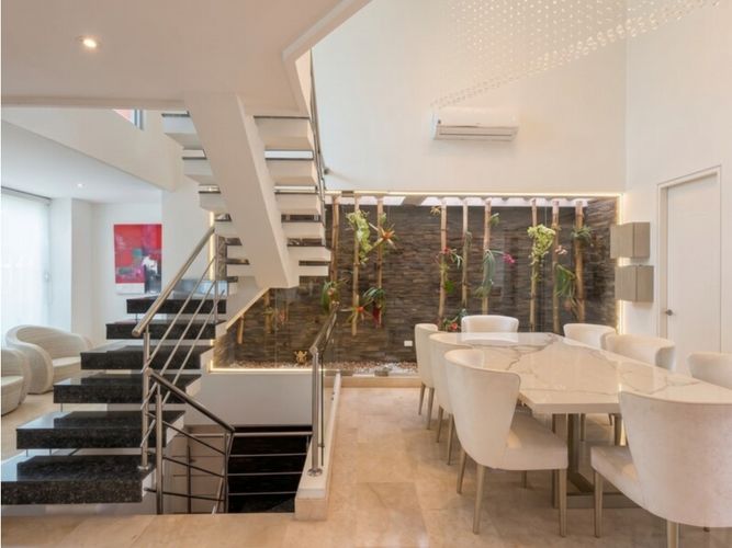 Casa de 3 alcobas en arriendo en Villa Campestre, Puerto Colombia, 408 m² · foto 3 de 24