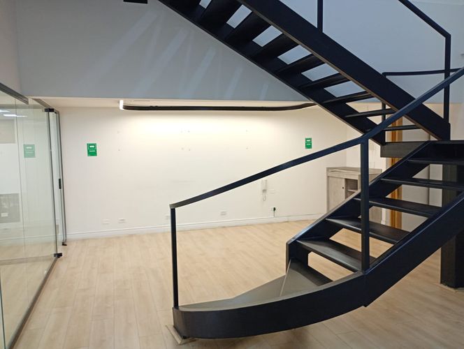 Oficina en arriendo en El Poblado, Medellín, 110 m² · foto 4 de 15