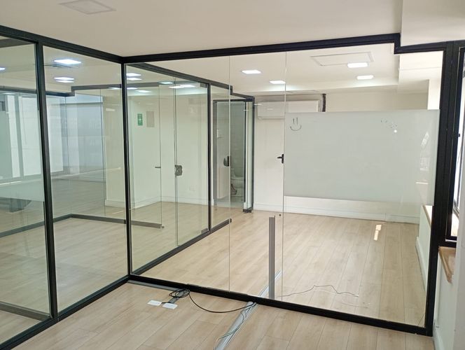 Oficina en arriendo en El Poblado, Medellín, 110 m² · foto 3 de 15