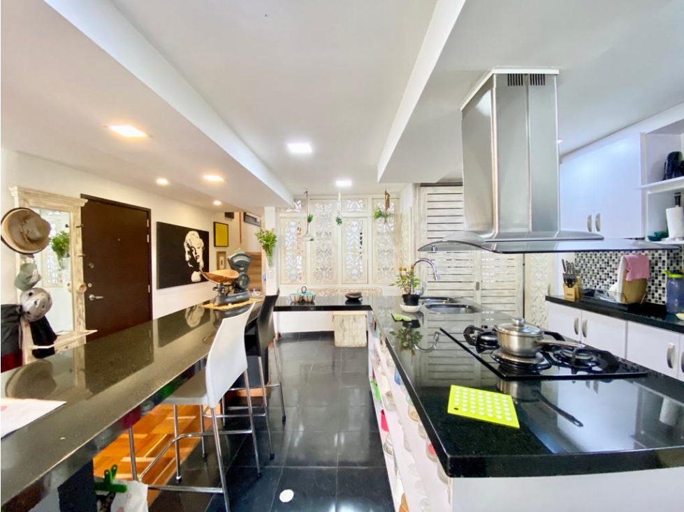 Apartamento en venta en Los Rosales, Bogotá · foto 9 de 24