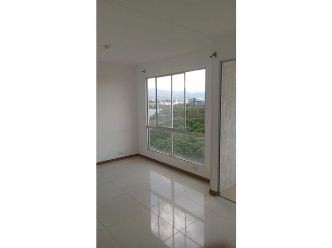 Apartamento de 2 alcobas en venta en Parcelacion Piedra Grande, Cali, 72 m² · foto 5 de 15