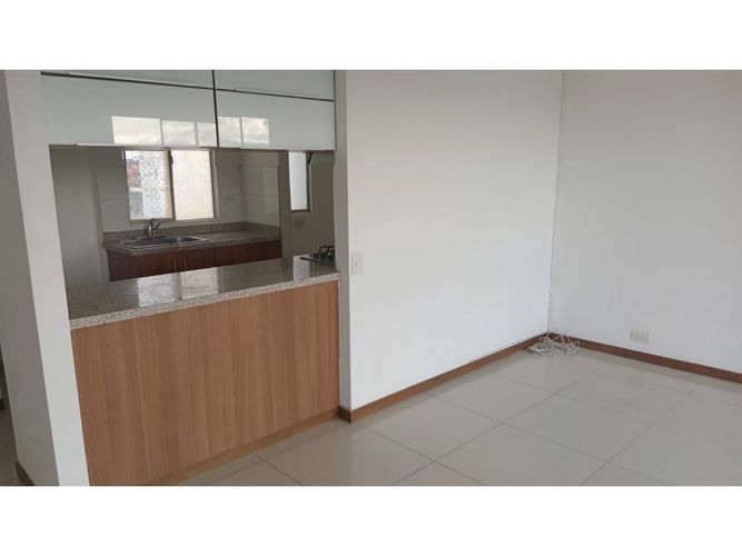 Apartamento de 2 alcobas en venta en Parcelacion Piedra Grande, Cali, 72 m² · foto 7 de 15