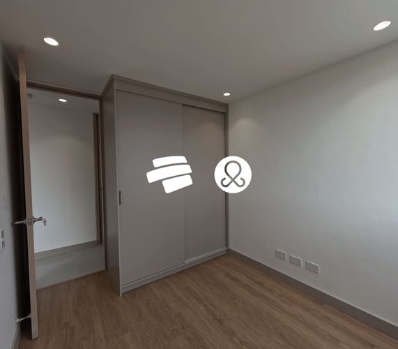 Apartamento de 2 alcobas en venta en Zona Industrial 1, Bello, 59 m² · foto 2 de 10