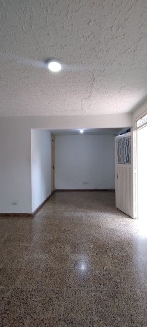 Casa de 4 alcobas en venta en La Flora, Cali, 172 m² · foto 10 de 17