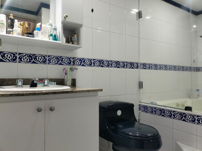 Apartamento de 3 alcobas en venta en El Poblado, Medellín, 130 m² · foto 16 de 17