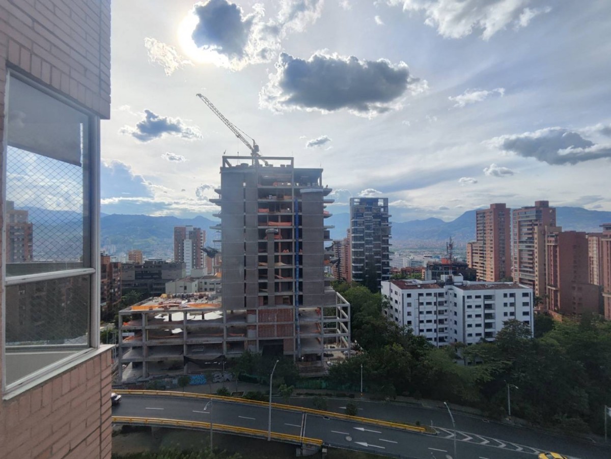 Apartamento en arriendo en La Florida, Medellín · foto 17 de 20