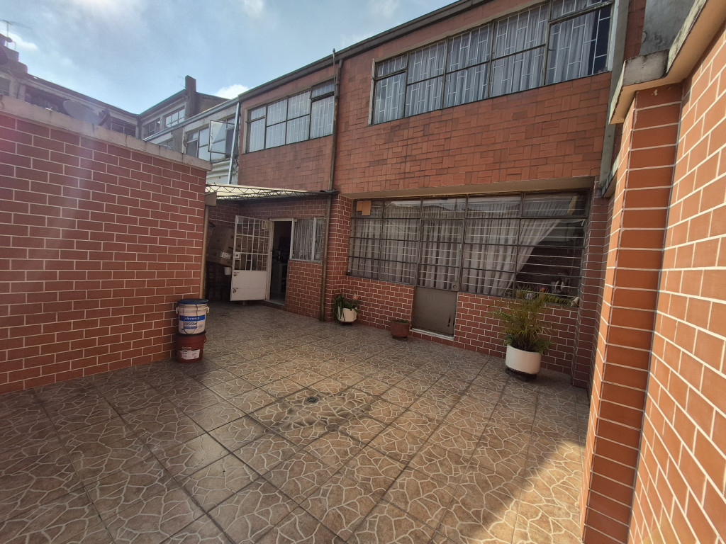 Casa en venta en Belalcazar, Bogotá · foto 9 de 20