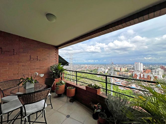 Apartamento de 2 alcobas en venta en Bellavista, Cali, 115 m² · foto 7 de 21
