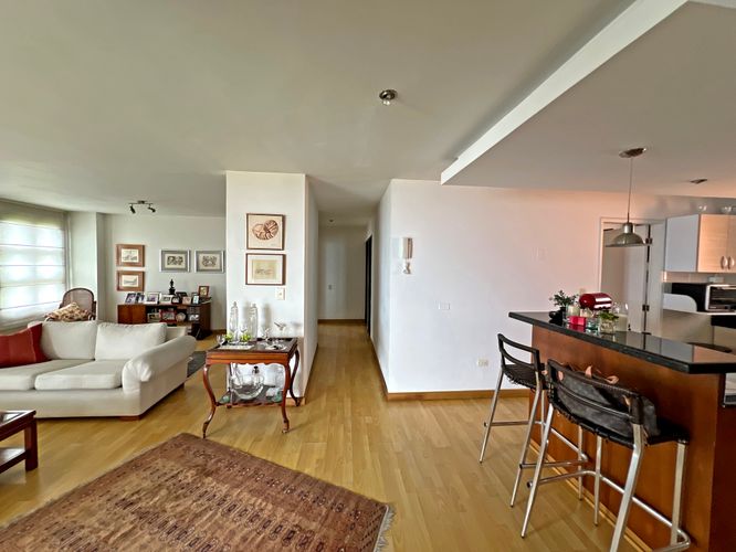 Apartamento de 2 alcobas en venta en Bellavista, Cali, 115 m² · foto 9 de 21