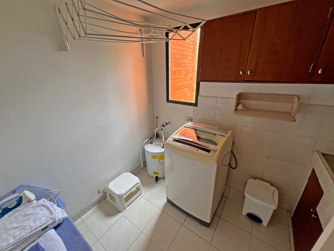 Apartamento de 2 alcobas en venta en Bellavista, Cali, 115 m² · foto 13 de 21