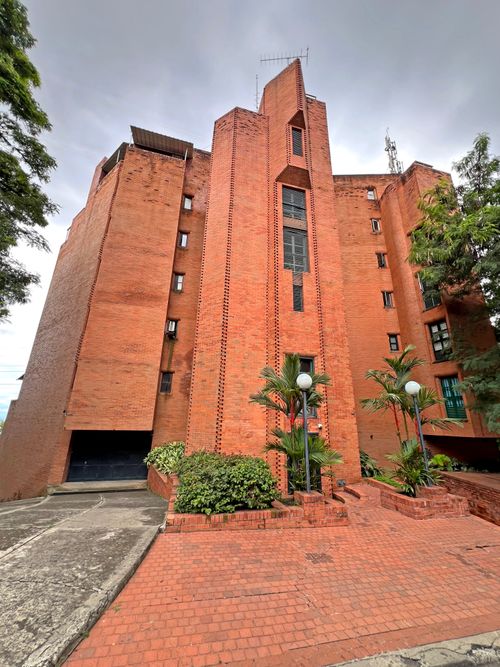 Apartamento de 2 alcobas en venta en Bellavista, Cali, 115 m² · foto 21 de 21