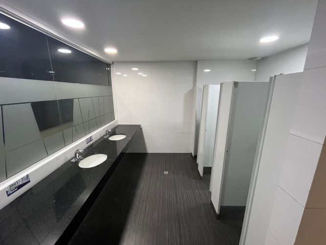 Oficina en arriendo en Castropol, Medellín, 897 m² · foto 18 de 18