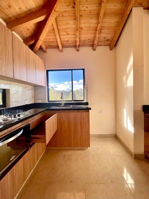 Finca en arriendo en La Mosquita, Guarne, 80 m² · foto 3 de 18
