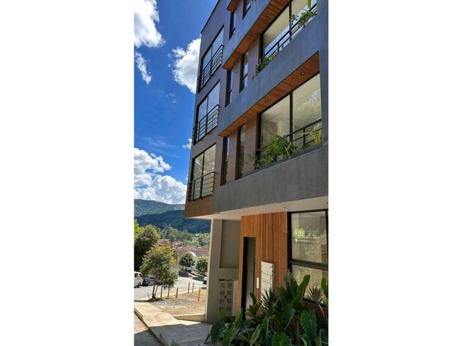 Apartamento de 3 alcobas en venta en Puente Pelaez, El Retiro, 65 m² · foto 2 de 12