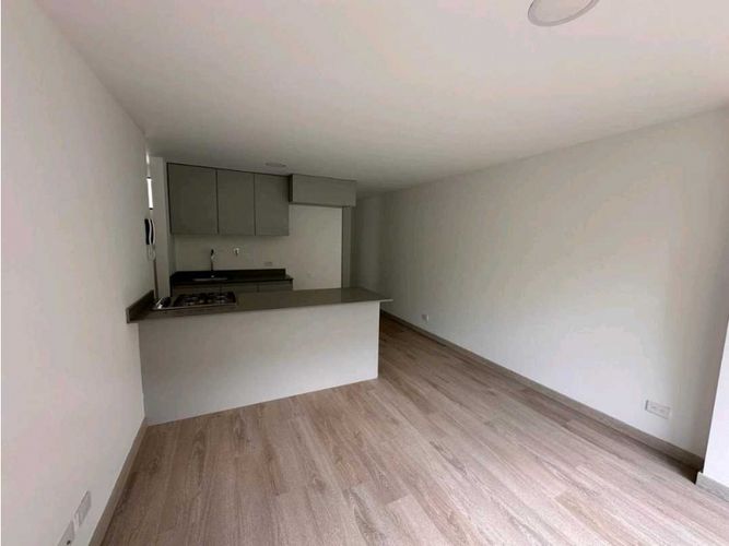 Apartamento de 3 alcobas en venta en Puente Pelaez, El Retiro, 65 m² · foto 4 de 12