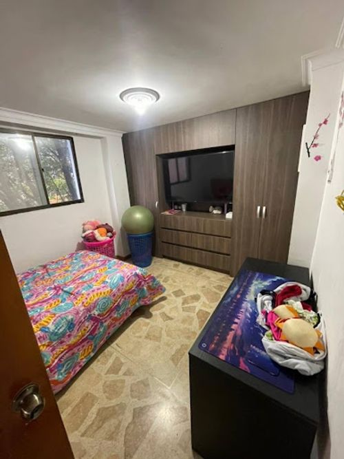 Apartamento de 4 alcobas en arriendo en La Pilarica, Medellín, 260 m² · foto 11 de 18