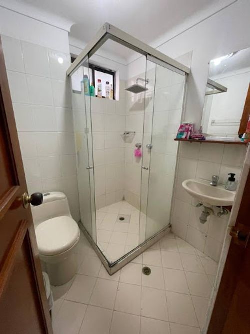 Apartamento de 4 alcobas en arriendo en La Pilarica, Medellín, 260 m² · foto 15 de 18