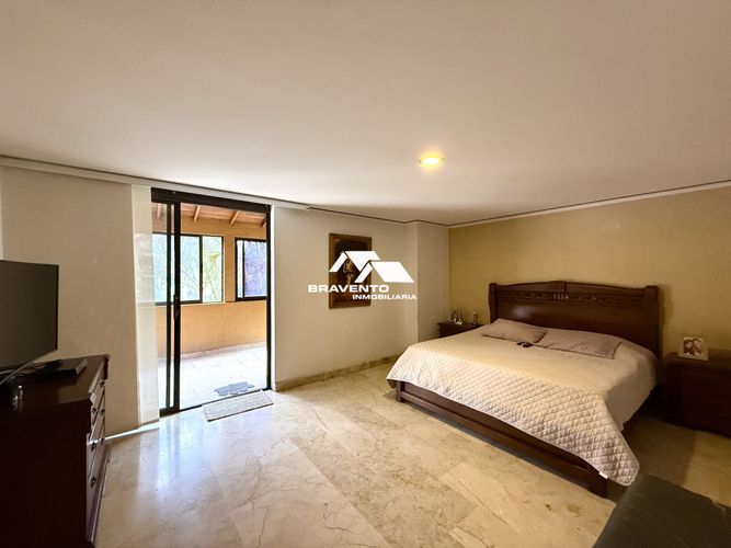 Apartamento de 4 alcobas en arriendo en Los Balsos, Medellín, 212 m² · foto 7 de 17