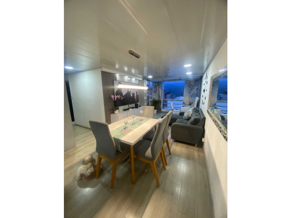 Apartamento en venta en Chipre, Manizales · foto 2 de 7