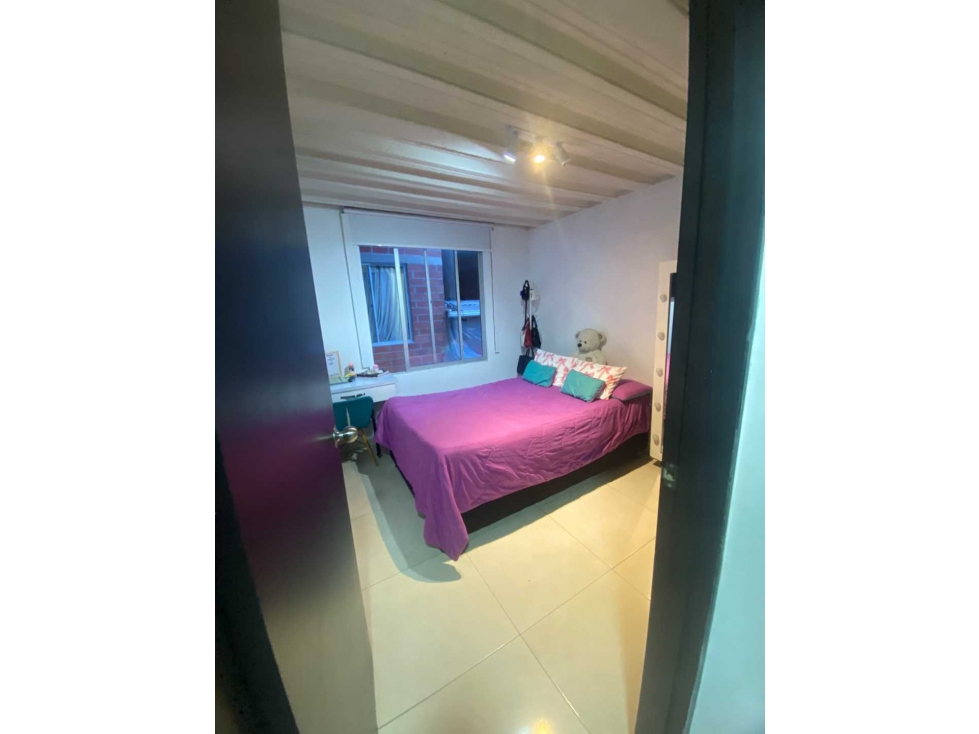 Apartamento en venta en Chipre, Manizales · foto 3 de 7