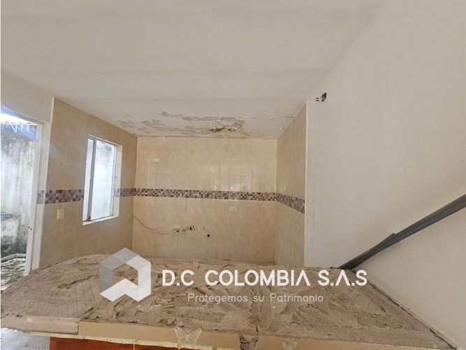 Casa de 3 alcobas en venta en Co. Altos De Chicala, Girardot, 92 m² · foto 9 de 24