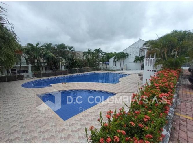Casa de 3 alcobas en venta en Co. Altos De Chicala, Girardot, 92 m² · foto 10 de 24