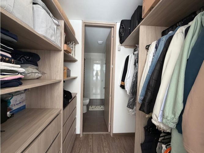 Apartaestudio en venta en El Contador, Bogotá, 49 m² · foto 10 de 24