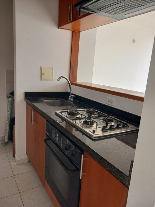 Apartamento de 3 alcobas en venta en Uaecd 007, Soacha, 57 m² · foto 9 de 18