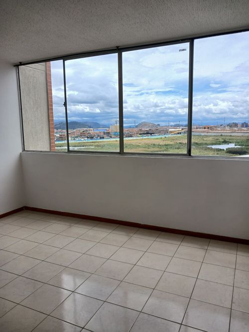 Apartamento de 3 alcobas en venta en Uaecd 007, Soacha, 57 m² · foto 11 de 18