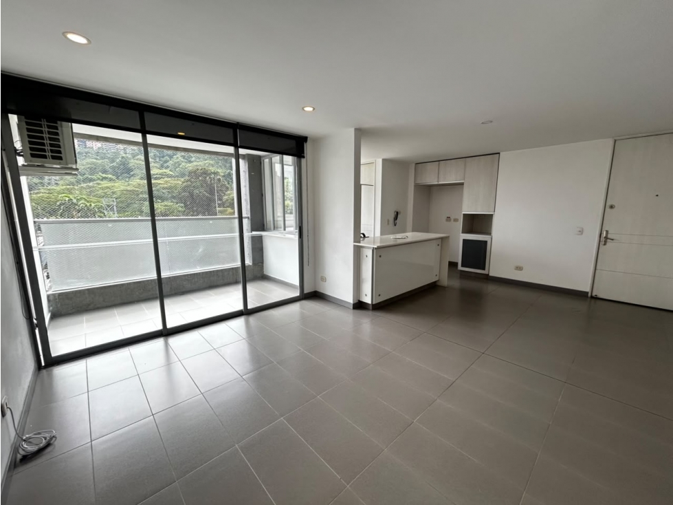 Apartamento en arriendo en Las Palmas, Medellín · foto 3 de 18