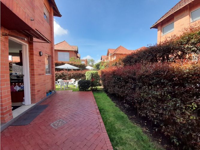 Casa de 3 alcobas en venta en Quintas Del Bosque, Chía, 260 m² · foto 8 de 24