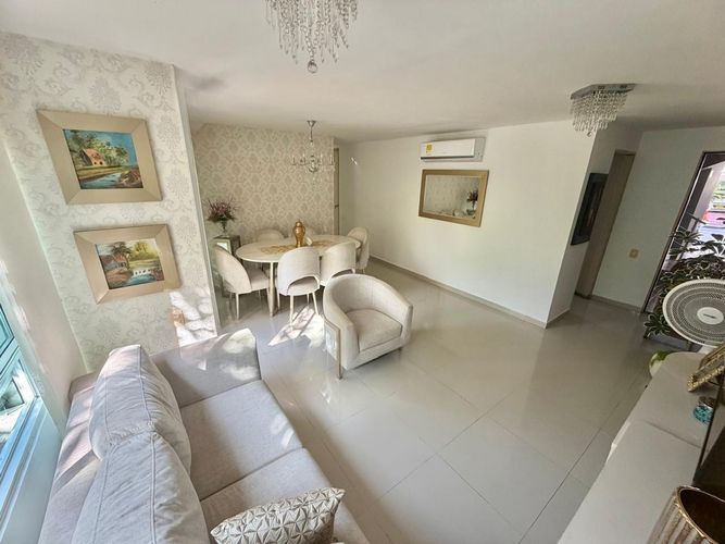 Apartamento de 3 alcobas en venta en Altos De Riomar, Barranquilla, 90 m² · foto 3 de 11
