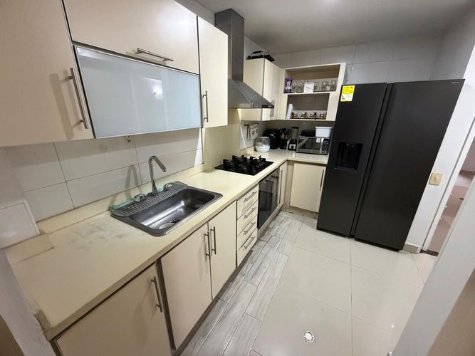 Apartamento de 3 alcobas en venta en Altos De Riomar, Barranquilla, 90 m² · foto 4 de 11