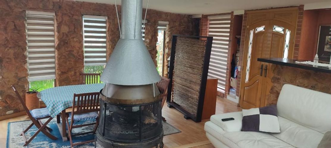 Casa de 4 alcobas en venta en Tunja, Tunja, 290 m² · foto 2 de 15
